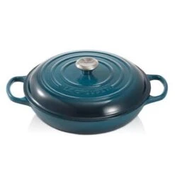 Le Creuset Braadpan Campagnard Signature Deep Teal - ø 30 Cm / 3.5 Liter 10 Le Creuset Braadpan Campagnard Signature Deep Teal - ø 30 Cm / 3.5 Liter -Le Creuset 1197x1200