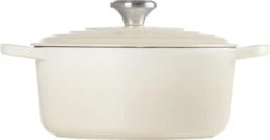 Le Creuset Braadpan Signature Meringue - ø 24 Cm / 4.2 Liter 9 Le Creuset Braadpan Signature Meringue - ø 24 Cm / 4.2 Liter -Le Creuset 1200x622