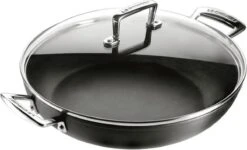LE CREUSET - Les Forgees - Sauteerpan 2 Grepen 28cm 3,2L -Le Creuset 1200x729