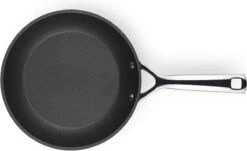 Le Creuset Koekenpan Les Forgées TNS - ø 22 Cm - Standaard Anti-aanbaklaag 21 Le Creuset Koekenpan Les Forgées TNS - ø 22 Cm - Standaard Anti-aanbaklaag -Le Creuset 1200x732