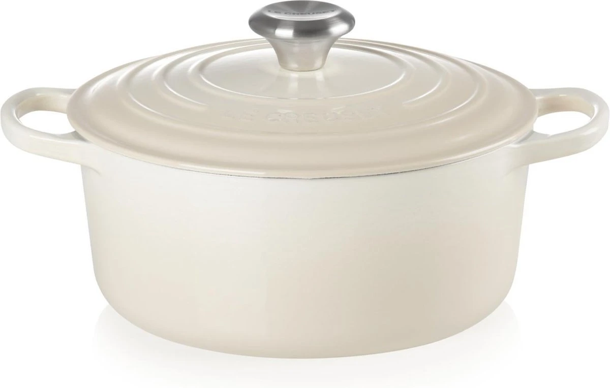 Le Creuset Braadpan Signature Meringue - ø 24 Cm / 4.2 Liter 4 Le Creuset Braadpan Signature Meringue - ø 24 Cm / 4.2 Liter - Afbeelding 2
