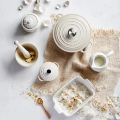 Le Creuset Knoflookpot 10 Cm -Le Creuset 46092 01 02 f4c47a63b1