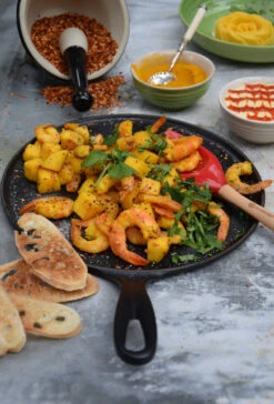 Le Creuset Crêpespan Gietijzer Ø27 Cm 7 Le Creuset Crêpespan Gietijzer Ø27 Cm -Le Creuset 514084 01 5 EnvironmentImage ae8467c325