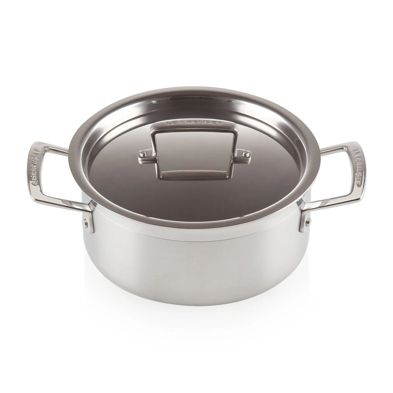 Le Creuset 3-Ply Lage Braadpan Met Deksel 3 Le Creuset 3-Ply Lage Braadpan Met Deksel