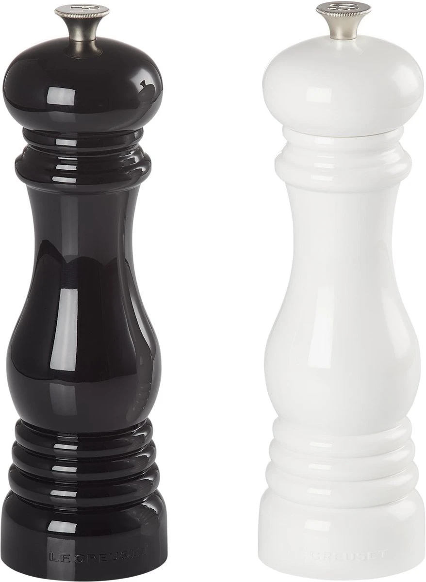 Le Creuset Peper- En Zoutset Zwart Wit 21 Cm 3 Le Creuset Peper- En Zoutset Zwart Wit 21 Cm