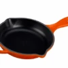 Le Creuset Skillet Signature - Oranjerood - ø 23 Cm - Geëmailleerde Anti-aanbaklaag 1 Le Creuset Skillet Signature - Oranjerood - ø 23 Cm - Geëmailleerde Anti-aanbaklaag -Le Creuset Knipsel1 11