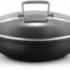 Le Creuset Hapjespan Met Deksel - Les Forgées TNS - ø 24 Cm / 2.3 Liter - Standaard Anti-aanbaklaag 1 Le Creuset Hapjespan Met Deksel - Les Forgées TNS - ø 24 Cm / 2.3 Liter - Standaard Anti-aanbaklaag -Le Creuset LC 20190624 ZS PS FS 51107240010502 001