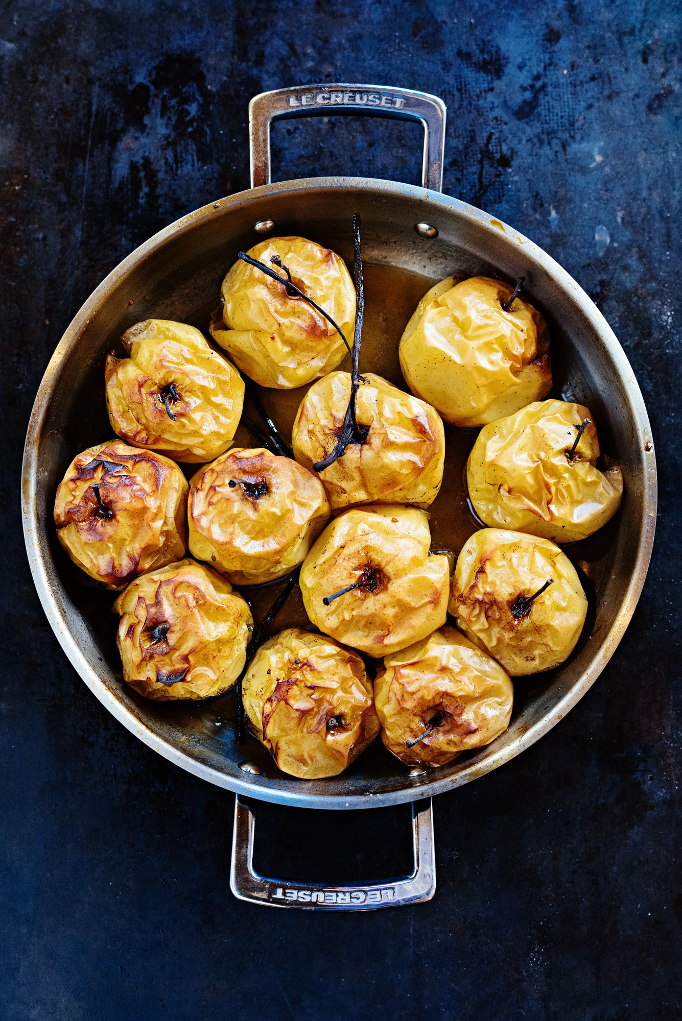 Le Creuset Hapjespan Met Deksel - Les Forgées TNS - ø 26 Cm / 2.7 Liter - Standaard Anti-aanbaklaag 6 Le Creuset Hapjespan Met Deksel - Les Forgées TNS - ø 26 Cm / 2.7 Liter - Standaard Anti-aanbaklaag - Afbeelding 4